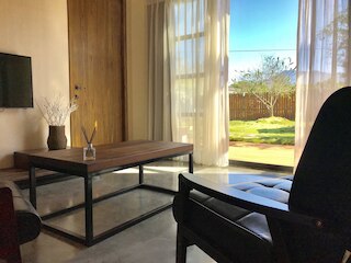 インステイ (隱呆民宿)