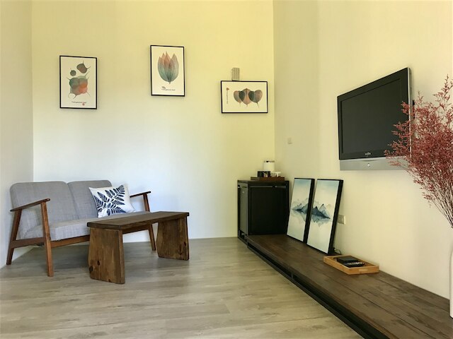 インステイ (隱呆民宿)