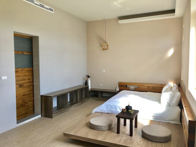 インステイ (隱呆民宿)