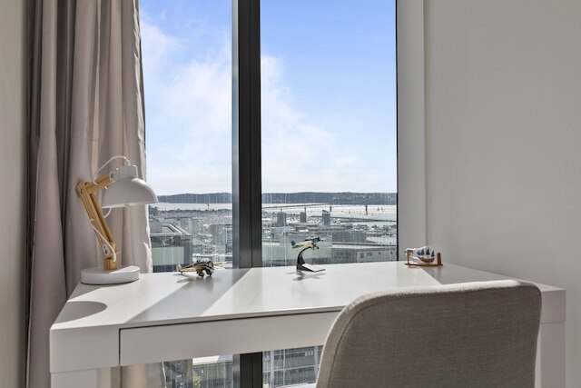 サン キスド アパートメント