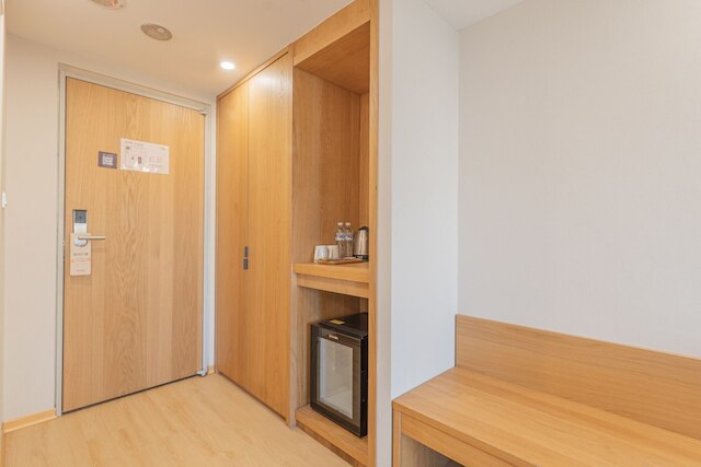 ハミルトン ホテル (漢彌敦大飯店)