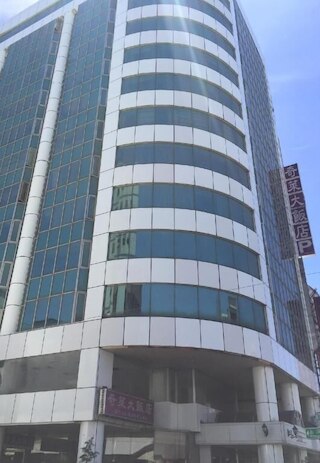 チュライン ホテル