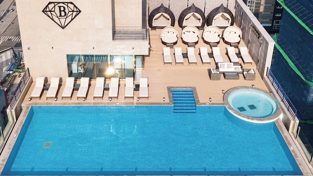 ベイモンド ホテル