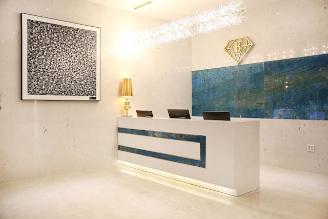 ベイモンド ホテル