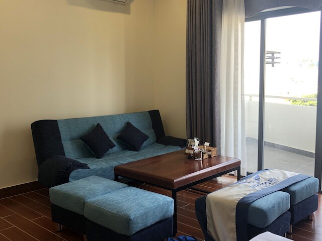 ビクトリー エアポート ホテル