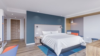 ホリデイ・イン エクスプレス 桂林 シティ センター by IHG (桂林中心智選假日酒店)