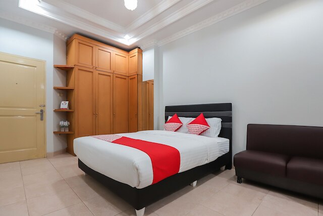 コレクション O マンガ ベサール ニア ロカサリ スクエア フォーマリー 45 レジデンス