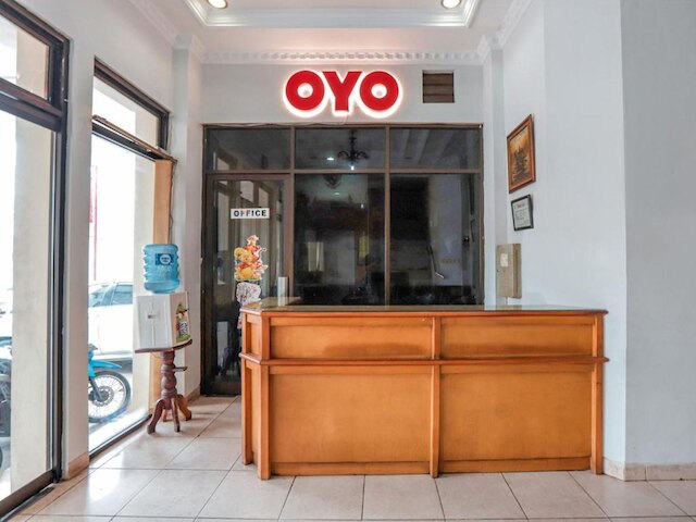 コレクション O マンガ ベサール ニア ロカサリ スクエア フォーマリー 45 レジデンス