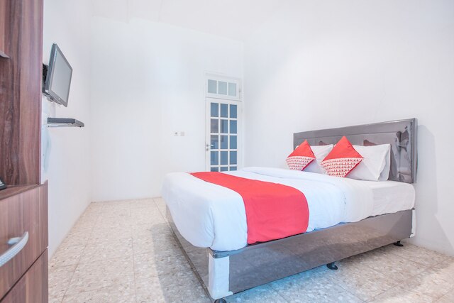 キャピタル O 332  レジデンス  G17 ケマン