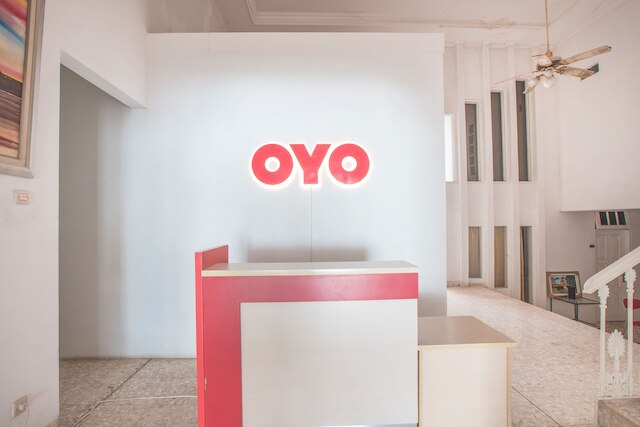 キャピタル O 332  レジデンス  G17 ケマン