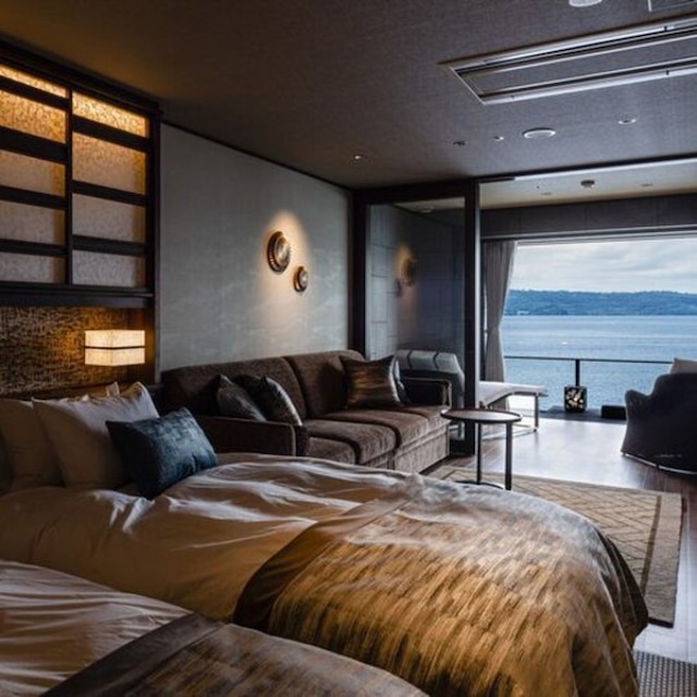 ザ レイクスイート 湖の栖