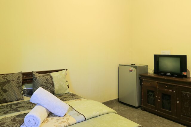 クブ トゥラ ホームステイ