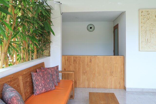 メラ ヴィラズ ジンバラン