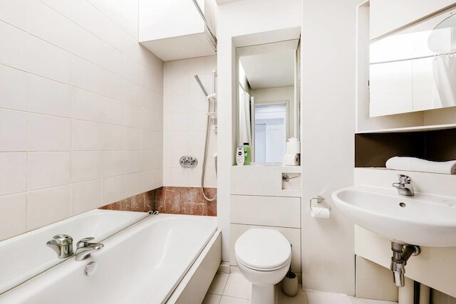 PML アパートメンツ ポーチェスター