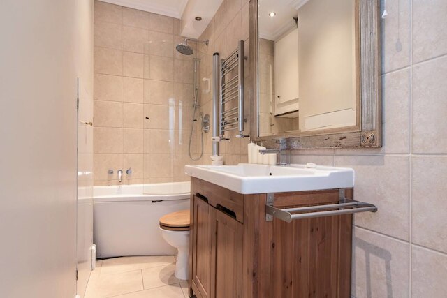 PML エクスクルーシブ アパートメンツ ピカデリー