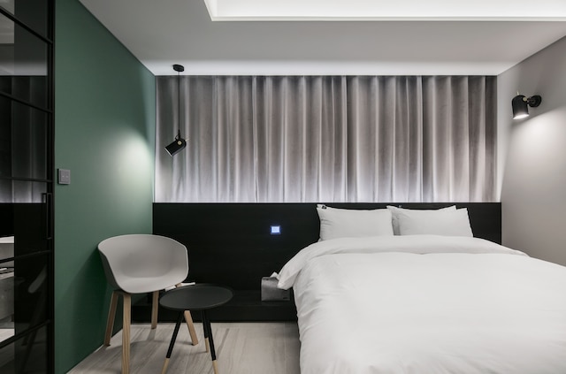 H ホテル ワンシムニ