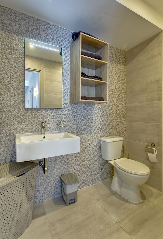 ワン ベッドルーム アパートメン スリマ