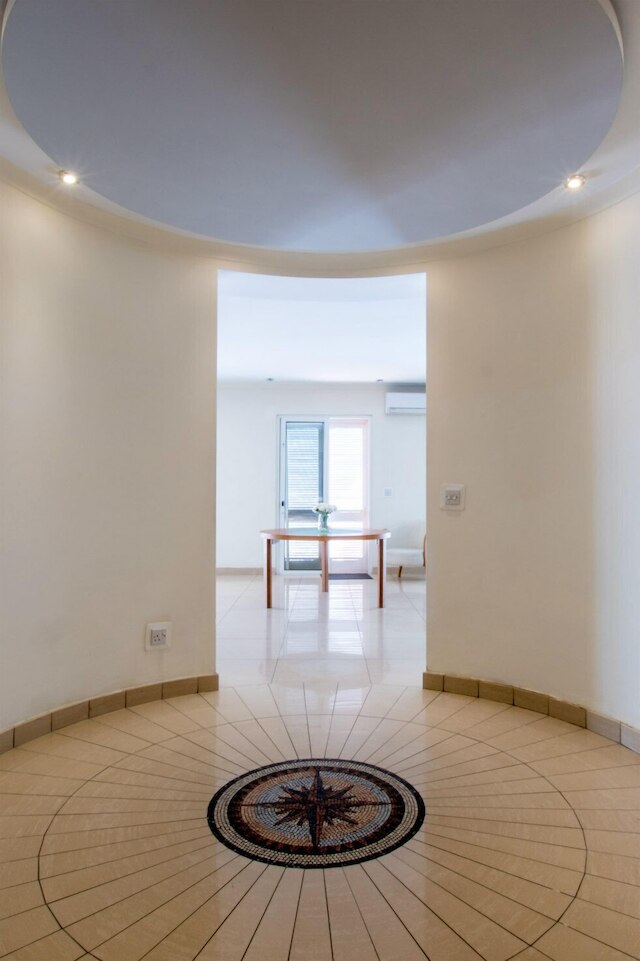 中心部の好立地にある明るく広いアパート