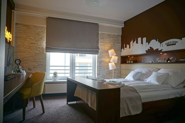 AGA テニス アパートメンツ バイ ラドワンスカ