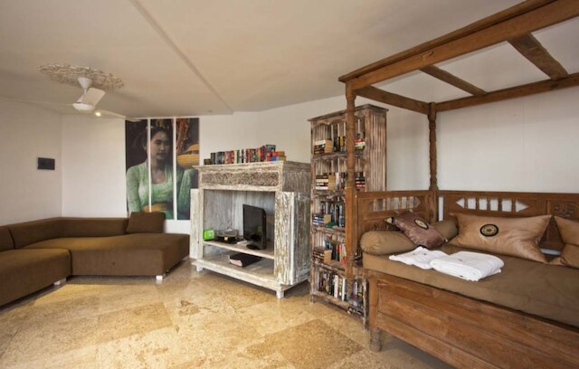 サンセット パラダイス ヴィラ ウルワツ