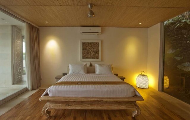 サンセット パラダイス ヴィラ ウルワツ