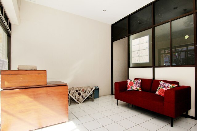 ホームステイ HD イン