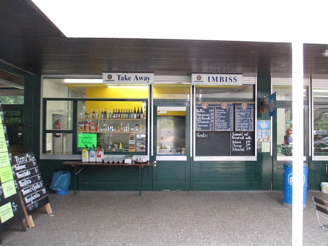 ミュンヘン キャンピング グランピング アンド ドームス