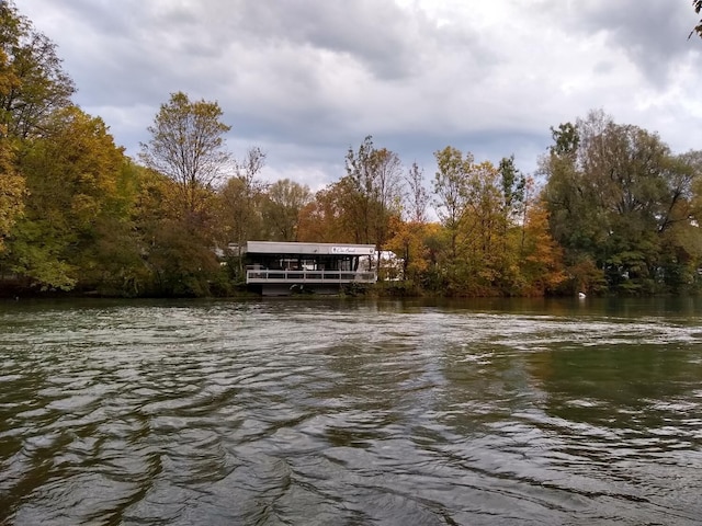 ミュンヘン キャンピング グランピング アンド ドームス