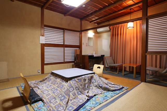 旅の宿　初の湯