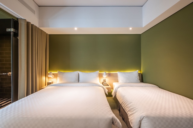 ホテル ランブル (城市漫遊行旅)