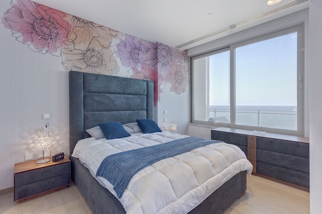 ティニエ ポイントにある高級アパート、海の景色、プールあり