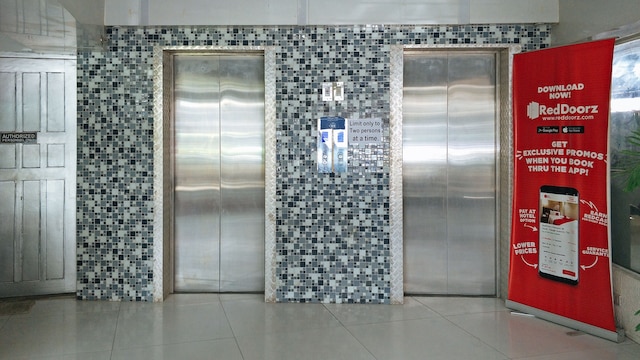 レッドドアーズ プラス ニア UV マンダウエ セブ