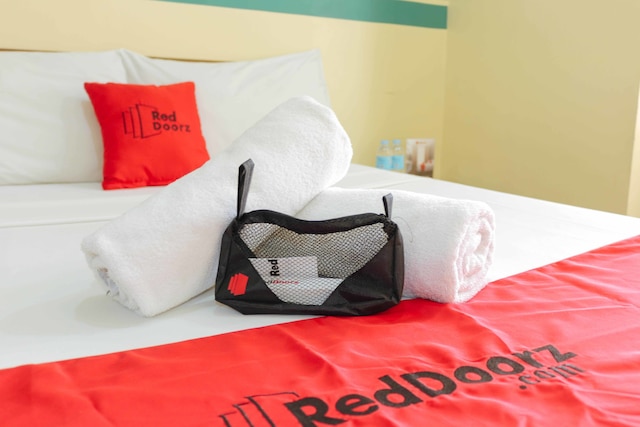 レッドドアーズ @ MJ クエンコ アベニュー セブ