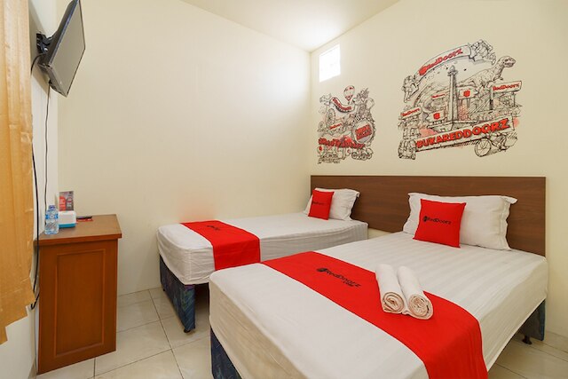 レッドドアーズ @ タンジャン デュレン