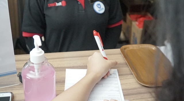 レッドドアーズ ニア ターミナル チョンドン チャトゥル