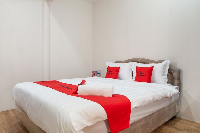 レッドドアーズ ニア ペラブハン タンジュン ペラク 2 スラバヤ