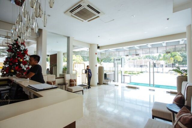 ラグジュアリー コンド 904 アット ザ パジェット プレイス