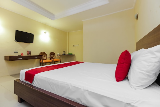 レッドドアーズ ニア タマン サマレンダー