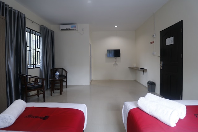 レッドドアーズ アット バロイ バタム