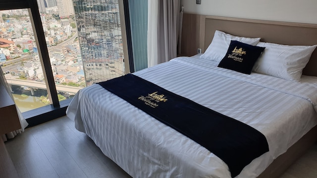 ステイ イン ベトナム ビンホームズ ゴールデン リバー