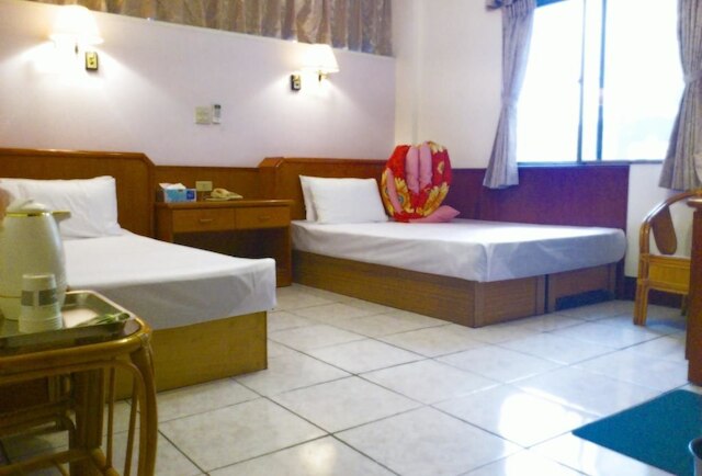 ジン ロン ホテル (金龍旅館)