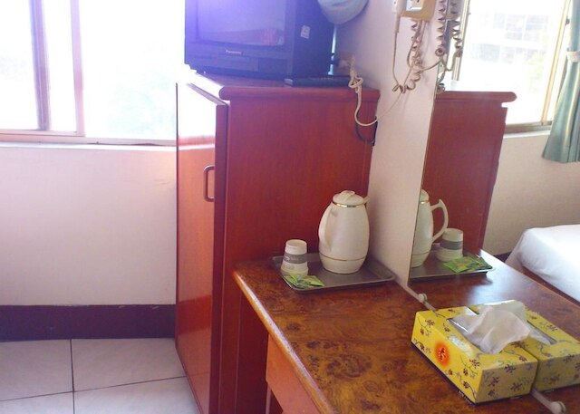 ジン ロン ホテル (金龍旅館)