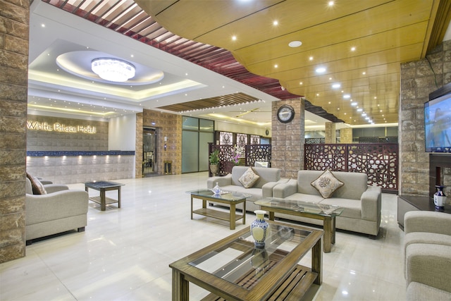 ホワイト パレス ホテル