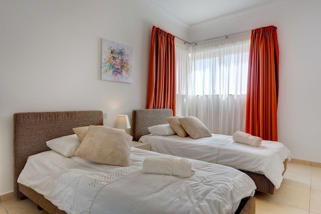 スリーマの高級住宅地にある海に面した高級アパート