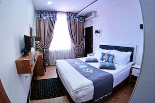 ロハット ホテル