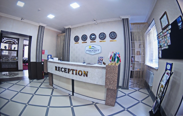 ロハット ホテル