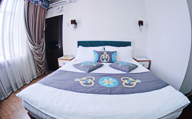 ロハット ホテル