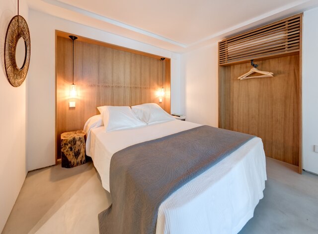 プエルタ デル アレナル II