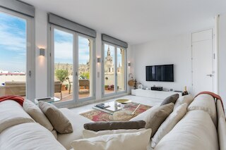 プエルタ デル レオン