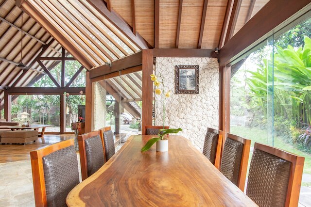 ラグジュアリー ヴィラ カリーカ